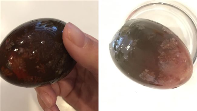 皮蛋表面佈滿雪花她不敢吃　網：極品