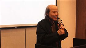 在台開啟佛學寫作風　林清玄為人重情義作家林清玄過世，享壽65歲，他不僅帶動台灣佛教文學寫作風氣，為人也重情重義。圖為去年林清玄出席九歌出版社40週年活動。（九歌出版社提供）中央社記者魏紜鈴傳真　108年1月23日