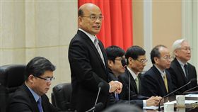 行政院長蘇貞昌主持行政院臨時院會。（圖／行政院提供）