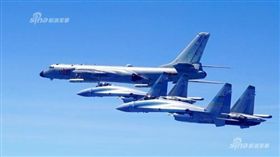共軍又擾台！台軍演前夕　運八電偵機貼台海中線情蒐（圖／翻攝自新浪網）