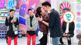  六月、李易、陳德烈、朱芯儀、竇智孔、李妍瑾、馬力歐、白雲、黃子佼、卜學亮《超級同學會》 圖／華視提供