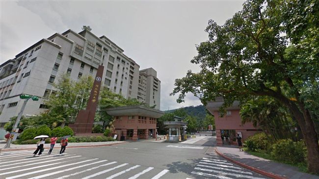 48級分上政大！他公佈超猛備審資料