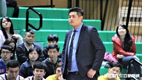 SBL金酒教練吳俊雄（圖／記者劉家維攝影）