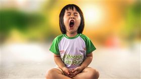 網友打哈欠嘴巴合不起來。（圖／翻攝自Pixabay）