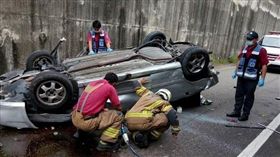 台南,台86線,飆速,車禍,烘培師,高架橋墜落,孝子（圖／翻攝畫面）