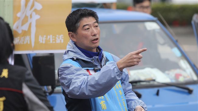 超暖心　陳炳甫投票遲到竟是這原因