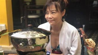 媒體人轉戰+1！空姐記者入台中市府