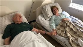 澳洲,心靈相通,廝守終身,承諾,牽手,離世,感動,　圖／翻攝自Amanda臉書