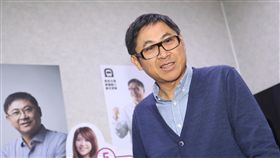 陳思宇立委補選失利　陳建銘發表聲明無黨籍台北市立委補選候選人陳思宇27日傍晚在競選總部發表敗選感言，陳思宇父親、無黨籍台北市議員陳建銘（圖）也出面發表聲明，回應媒體提問。中央社記者吳家昇攝　108年1月27日