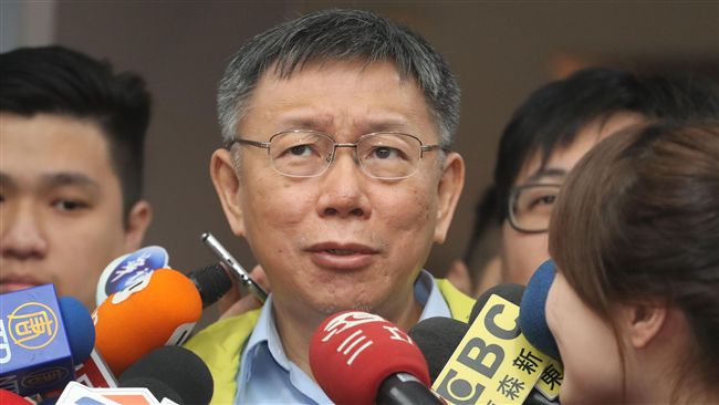 放縱陳思宇抹黑？柯P：我不能控制他