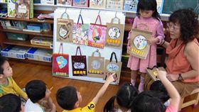 高雄市瑞豐國小附幼教師羅惠芬高雄市瑞豐國小附屬幼兒園教師羅惠芬讓課程生活化、趣味化，以提高孩子的學習興趣，獲選教育家部落格人物典範。（教育部提供）中央社記者許秩維傳真　108年1月27日