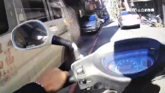 警匪市區追逐！毒犯開車逃撞2車遭逮