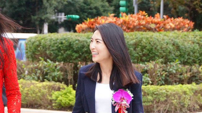 鍾佩玲被控送月曆賄選　真相大白不起訴