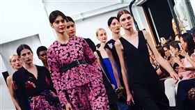 Vogue Business將拓展時尚產業新媒體。（圖／翻攝自Lauren Indvik推特）