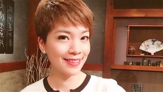 女模議員遭直擊！甜蜜吃小鮮肉爆緋聞