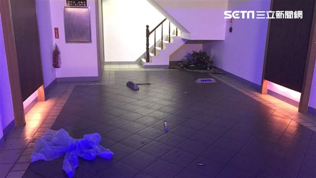 摩鐵歡唱起口角　男背部遭砍4刀送醫