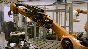 ▲Ford Robutt測試機器人。（圖／翻攝網站）