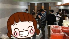 停屍間,尾牙,醒酒區,喝酒,爛醉,計程車,公司,爆笑公社 圖／翻攝自爆笑公社　https://goo.gl/ME8PfA