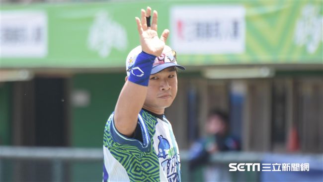 挑戰人氣王15連霸　恰恰給球迷決定