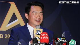 中職傳奇球星中信兄弟「恰恰」彭政閔紅了眼眶宣布這季打完引退。（記者邱榮吉/攝影）