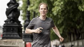 班尼迪克康柏拜區／《脫歐之戰》（Brexit: The Uncivil War）。（翻攝ＩＭＤＢ）