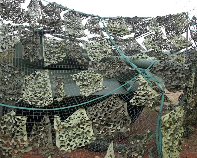 春節是國人最重要的傳統節慶，陸軍春節期間將持恆精實備戰訓練，「反擊部隊再戰整備」，操演課目包含「防空疏散、油彈整補暨命令下達、部隊機動、野戰搶修」等項。（記者邱榮吉/台中拍攝）