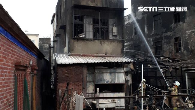 民宅燒成廢墟！嬤孫3人沒逃出慘喪命