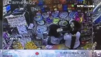 女暴走嗆神經病　對店長扯髮、賞巴掌