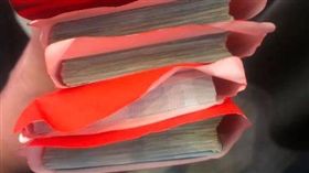 年終,獎金,鈔票,霸氣,老闆,羨慕,爆廢公社　圖／翻攝自臉書爆廢公社