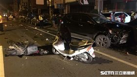 被吊銷駕照又酒駕！男逆向連環撞8車　撞死2人無緣過年（台中
直接用就可