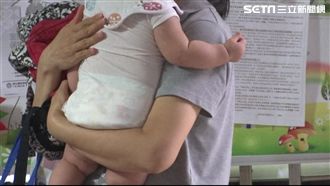 嬰猝死供影檢舉　社會局：又不是你兒
