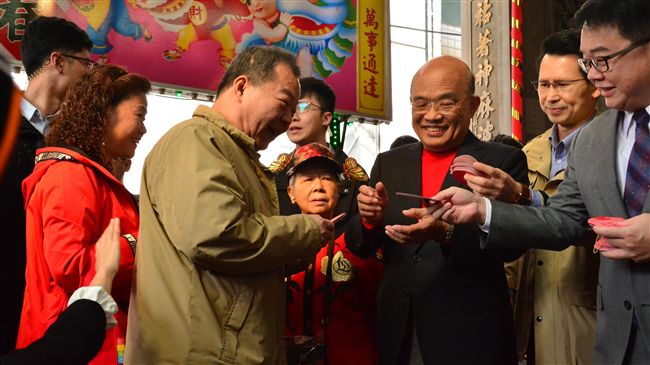 蘇貞昌祈福　籲中國通報豬瘟疫情