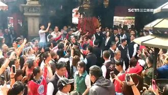 小英南下拜年　髮臘哥現身喊新年願望