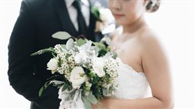 抓包姐姐結婚前夕劈腿！他大義滅親通報姊夫　反被趕出家門（圖／ＰＩＸＡＢＡＹ）