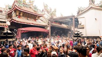 北港武德宮出國運籤！兩岸關係恐緊張