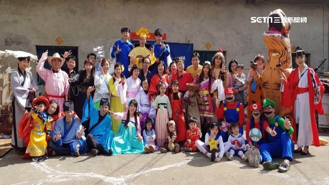 近60人參與！她秀回娘家超狂復古趴