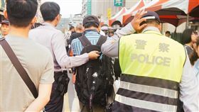 高雄,旗山老街,偷拍,GoPro。翻攝自爆料公社