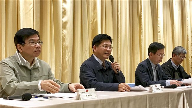 管不動華航？林佳龍：我們只是大股東