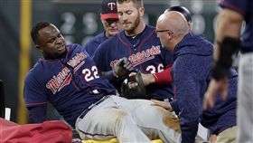 大聯盟雙城 Miguel Sano受傷。（圖／美聯社／達志影像）