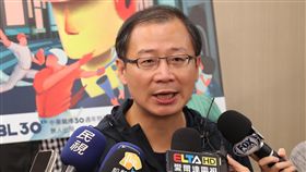 東奧正名　吳志揚：反對不利參加奧運舉動選舉將屆，中華職棒聯盟會長吳志揚21日對東京奧運正名公投案表示，近年中職舉辦多項賽事都是為了重返2020東京奧運，任何不利於參加奧運的舉動，「站在球員、棒球發展的立場，我們都是反對的」。中央社記者張新偉攝　107年11月21日