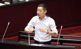 (圖/林昶佐臉書)
