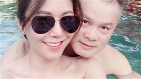 洪曉蕾與帥大叔同遊峇里島。（圖／翻攝自臉書）