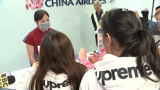 華航罷工第三天　旅客撲空罵：煩死了