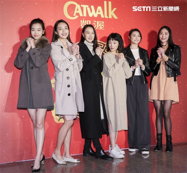 2019凱渥開春團拜，曾昕晨、郭亭吟 朱葒、李潔如、賴郁庭、陳楚雍。（記者林士傑/攝影）