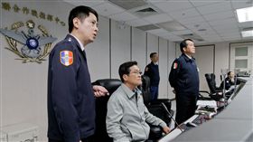 國防部長嚴德發10日上午前往國軍聯合作戰指揮中心及空軍作戰指揮部視導。（圖／軍聞社提供）