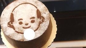 禿子蛋糕,韓國瑜,高雄 圖/翻攝自路上觀察學院臉書