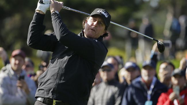 高球／圓石灘封王　米克森得再等等