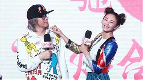 張雨綺曾在《長江7號》、《美人魚》與周星馳合作。（圖／翻攝自微博）