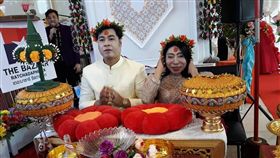 泰國,熟女,席丹,網紅,小鮮肉,結婚
https://www.facebook.com/photo.php?fbid=398927857350836&set=pcb.398927974017491&type=3&theater