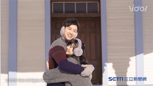 閃光慎入／福原愛江宏傑北海道曬恩愛